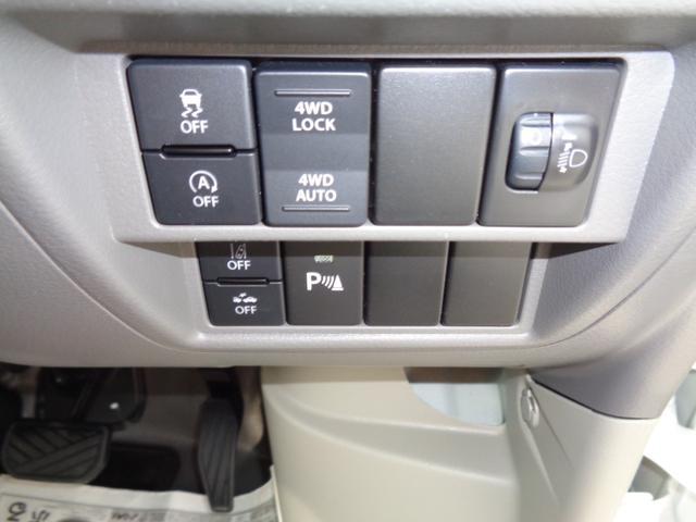 0904092A30260519W00207.jpg