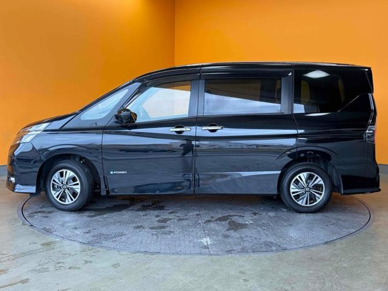 2021 Nissan Serena Standard for sale in Kenya