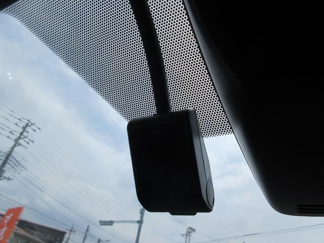 0541410A30260826W00209.jpg