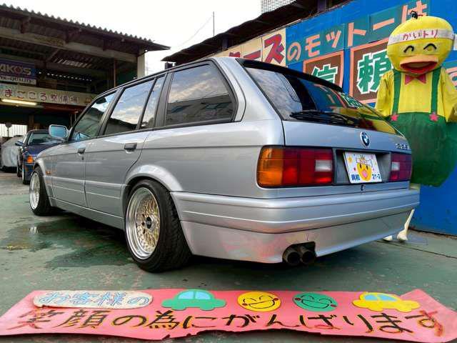762d3ef29b7a25cab4f8d5ccab5cc6ae.jpg