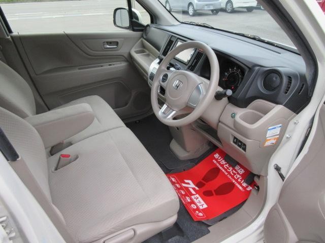 26334464_carP_l_13.jpg