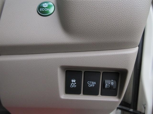 26334464_carP_l_18.jpg