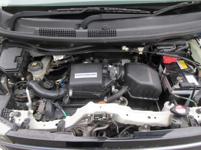 26334464_carP_l_20.jpg