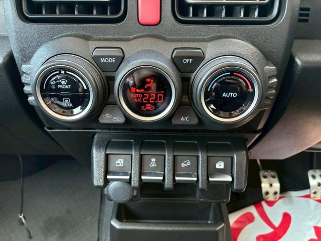 0520249A30260516W00105.jpg