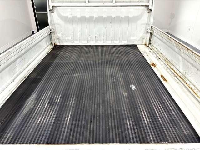 cabe383b2180744271f20dcc4868b691.jpg