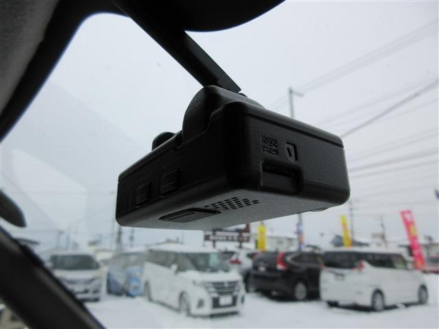 70ef7af0ad84ad26a3dc98876b3a3fc9.jpg