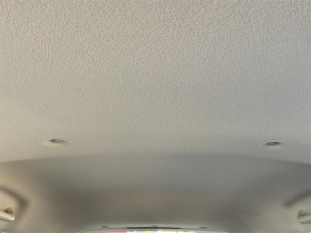 0561155A30260721W00511.jpg