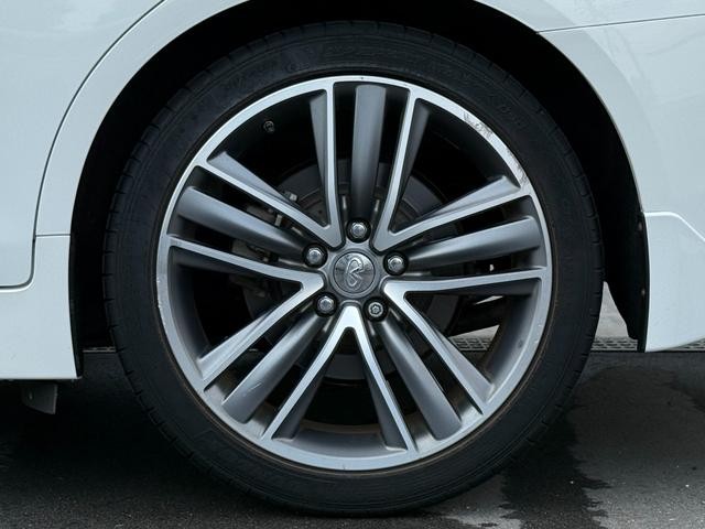0704636A30260803W00108.jpg