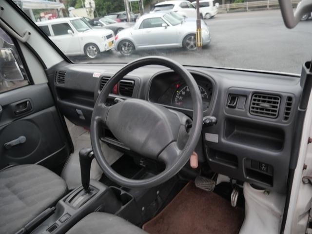 0803005A30260929W00111.jpg