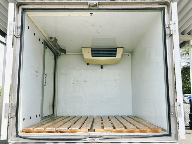 87ed02bb7ce979beb103cab0e3cee8aa.jpg