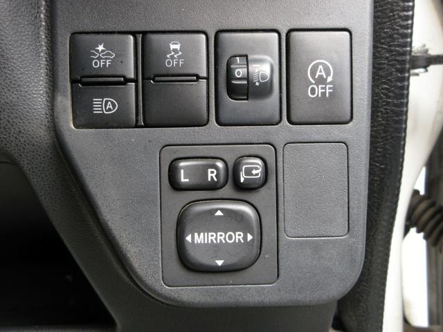 0503263A30260605W00510.jpg