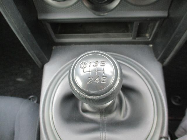 0540599A30260916W00112.jpg