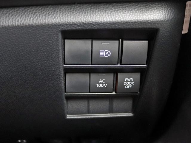 0301983A30260705W00113.jpg