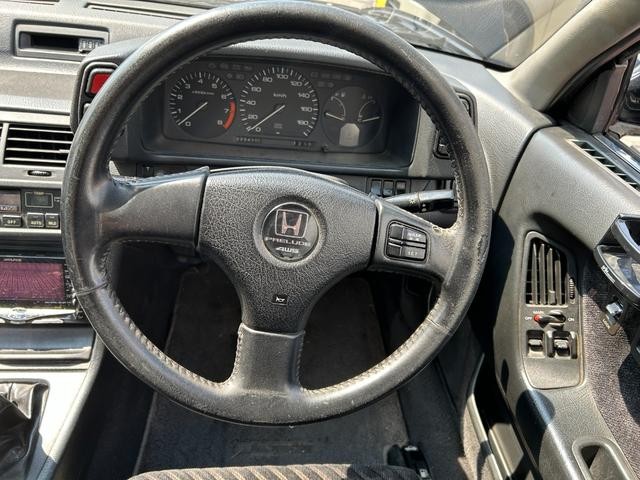 9900180A30260907W00304.jpg