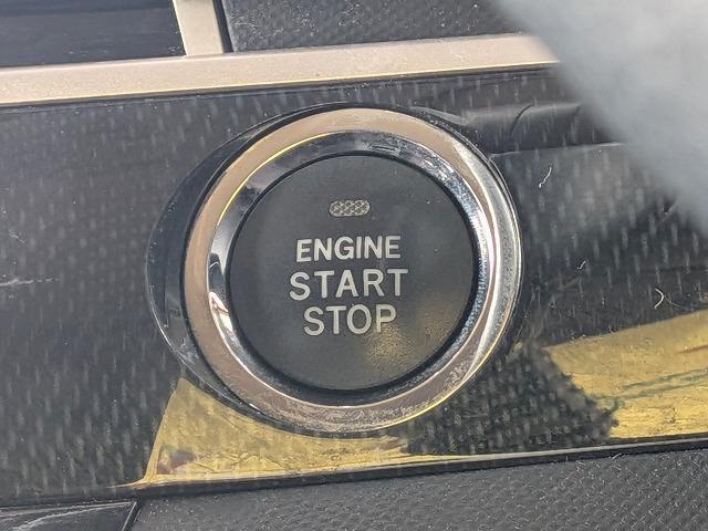 0560069A20260522W00206.jpg