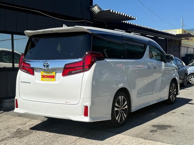 0802985A30260930W00111.jpg