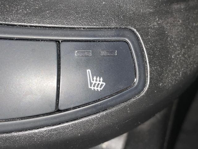 9900224A30260922W00214.jpg