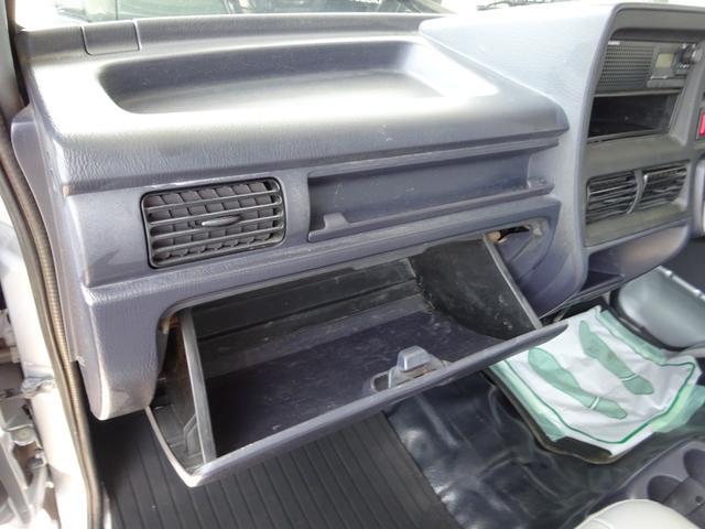 0900002A30260515W01019.jpg