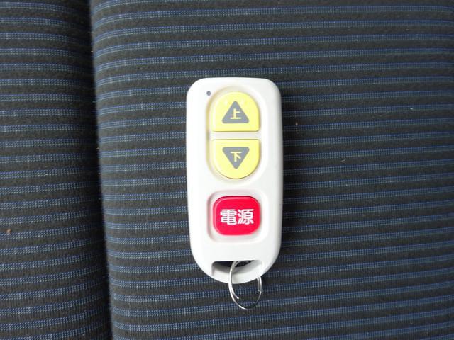 0900002A30260515W01205.jpg