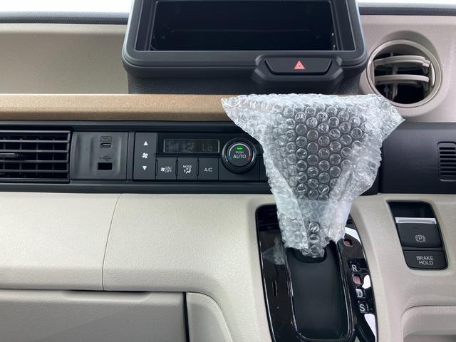 0403512A30260630W00417.jpg