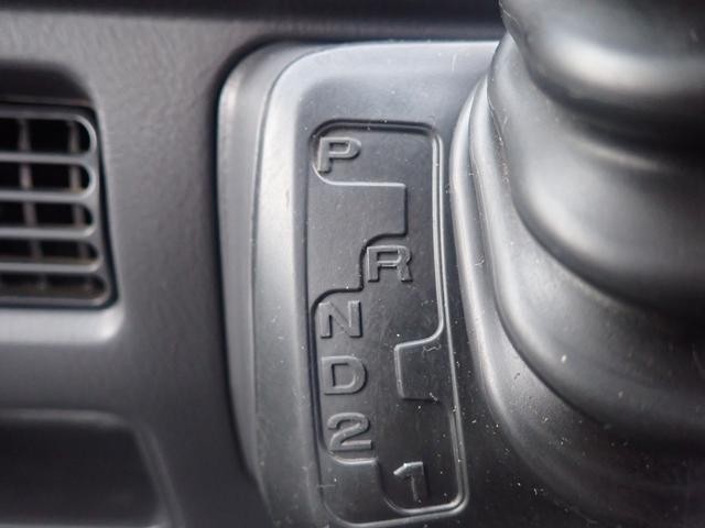 1161204A30260901W00113.jpg