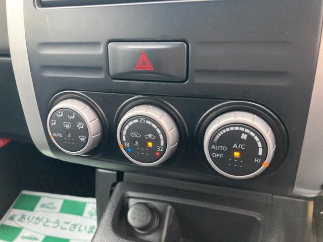 0403383A30260913W00416.jpg