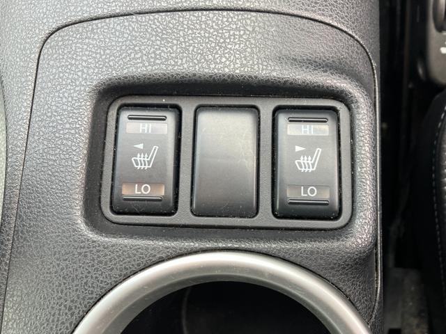 0404113A30261025W00414.jpg