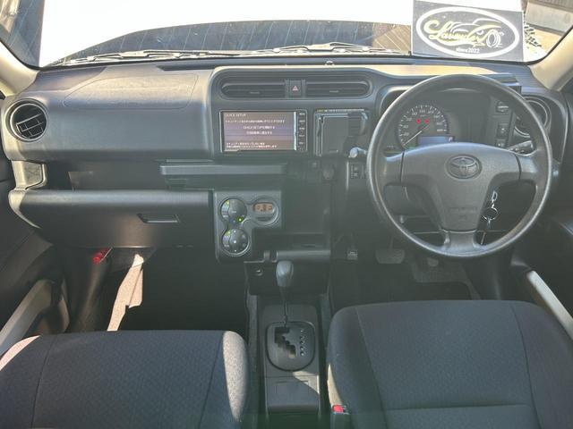 1000902A30260519W00103.jpg