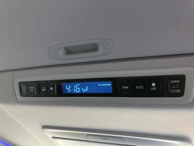 0800872A30260324W00111.jpg
