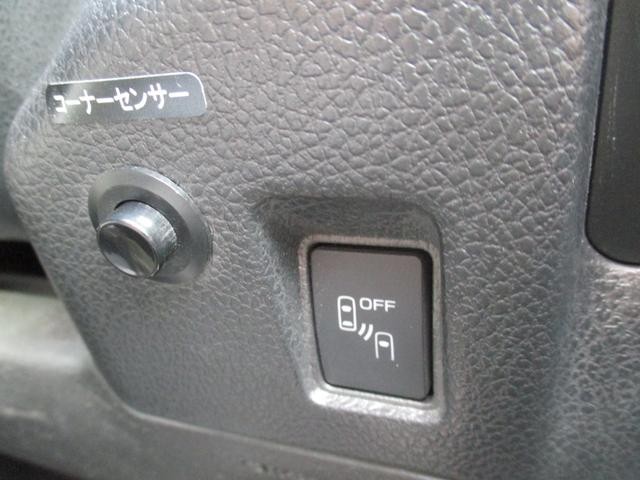 0540599A30260909W00105.jpg