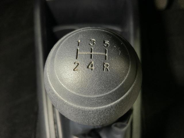 0541056A30260909W00218.jpg