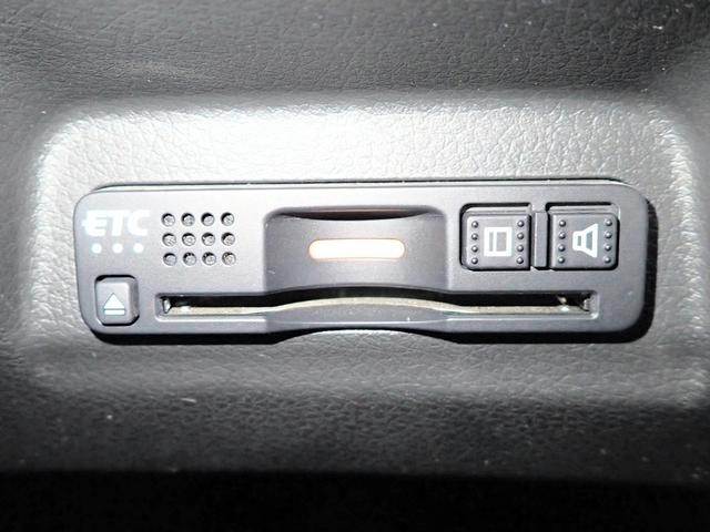 0201190A30260723W00904.jpg