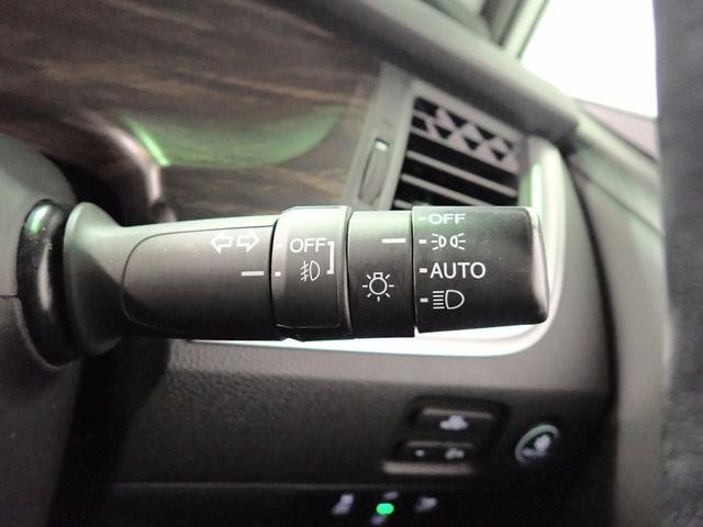 0201190A30260723W00911.jpg