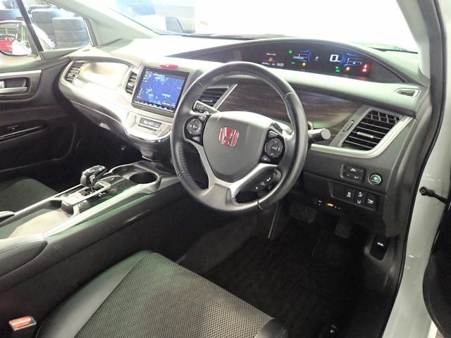 0201190A30260723W00915.jpg