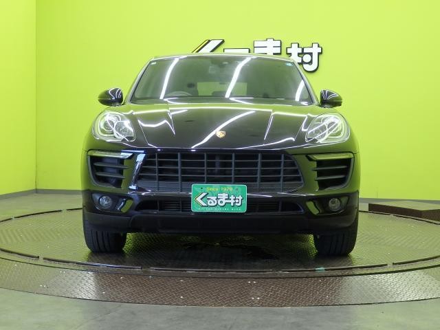 25957432_carP_l_20.jpg