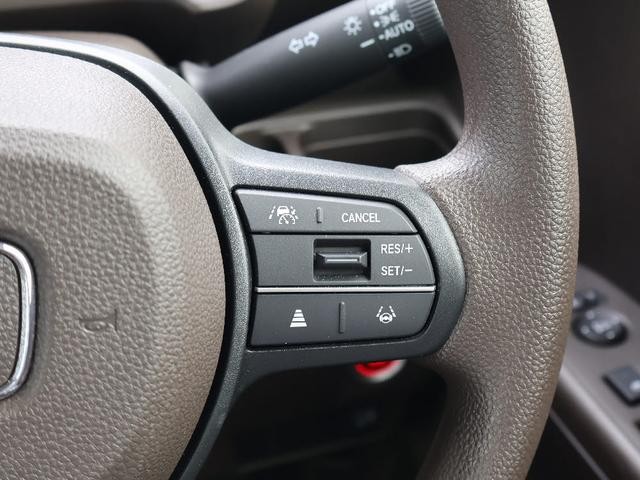 0403508A30260918W00515.jpg