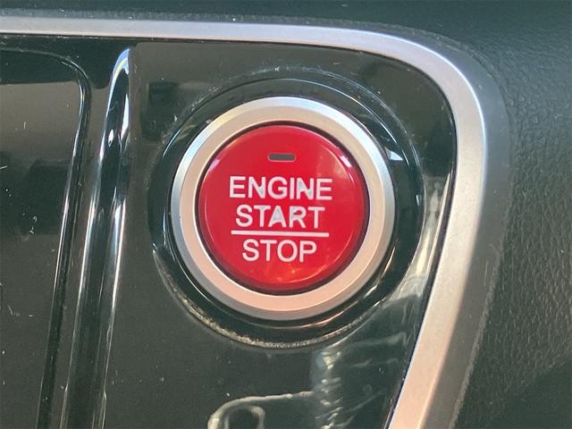 0404411A30261006W00306.jpg