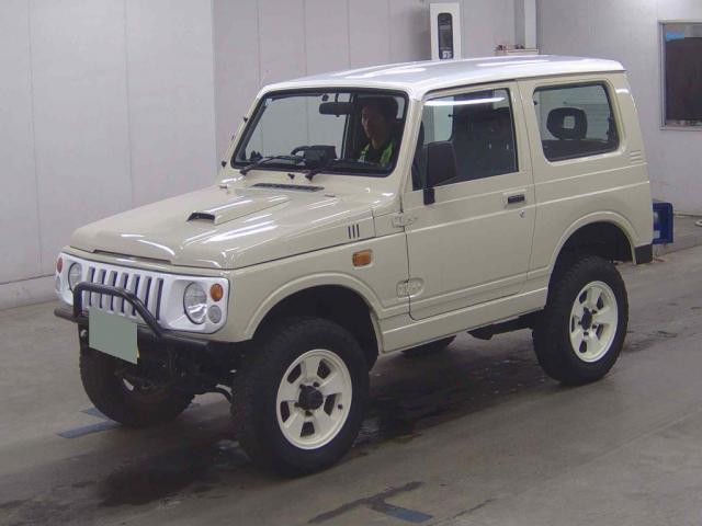 26606247_carP_l_4.jpg
