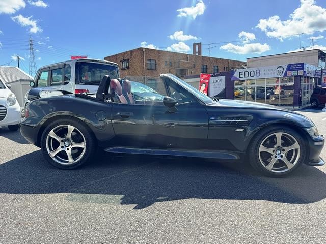 0209509A30261022W00114.jpg