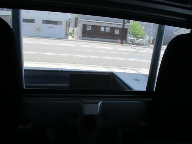 0805256A30260309W00715.jpg