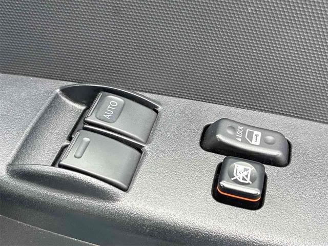 0703614A30260627W00317.jpg