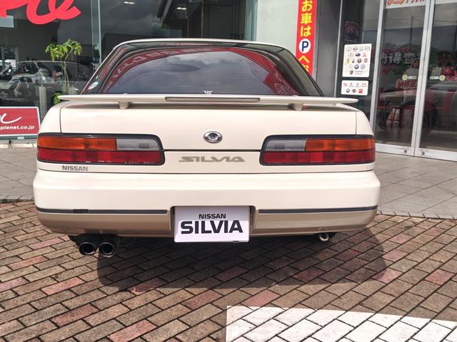 92ff73e67f9783a15a499a554f800a94.jpg