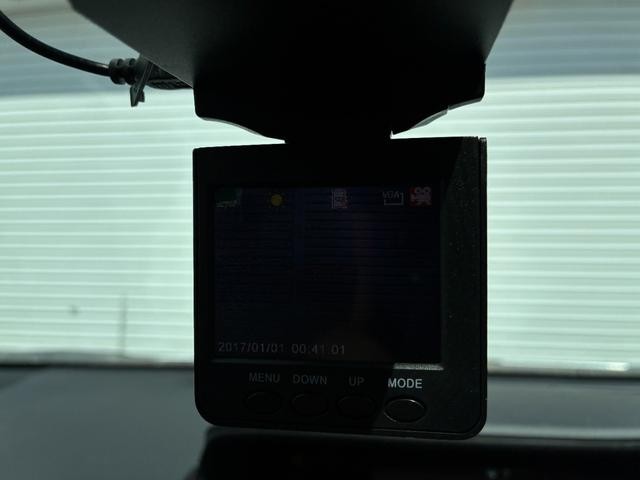 1200563A30260831W00110.jpg