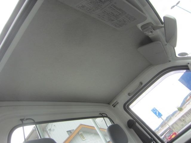 0704051A30260823W00212.jpg
