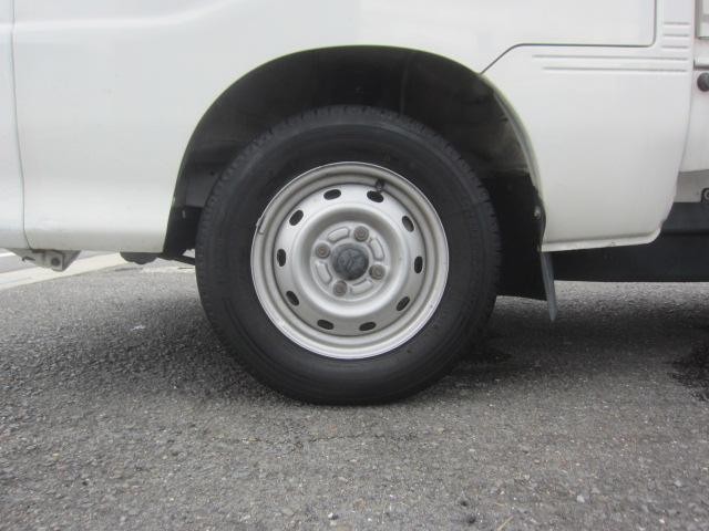 0704051A30260823W00219.jpg