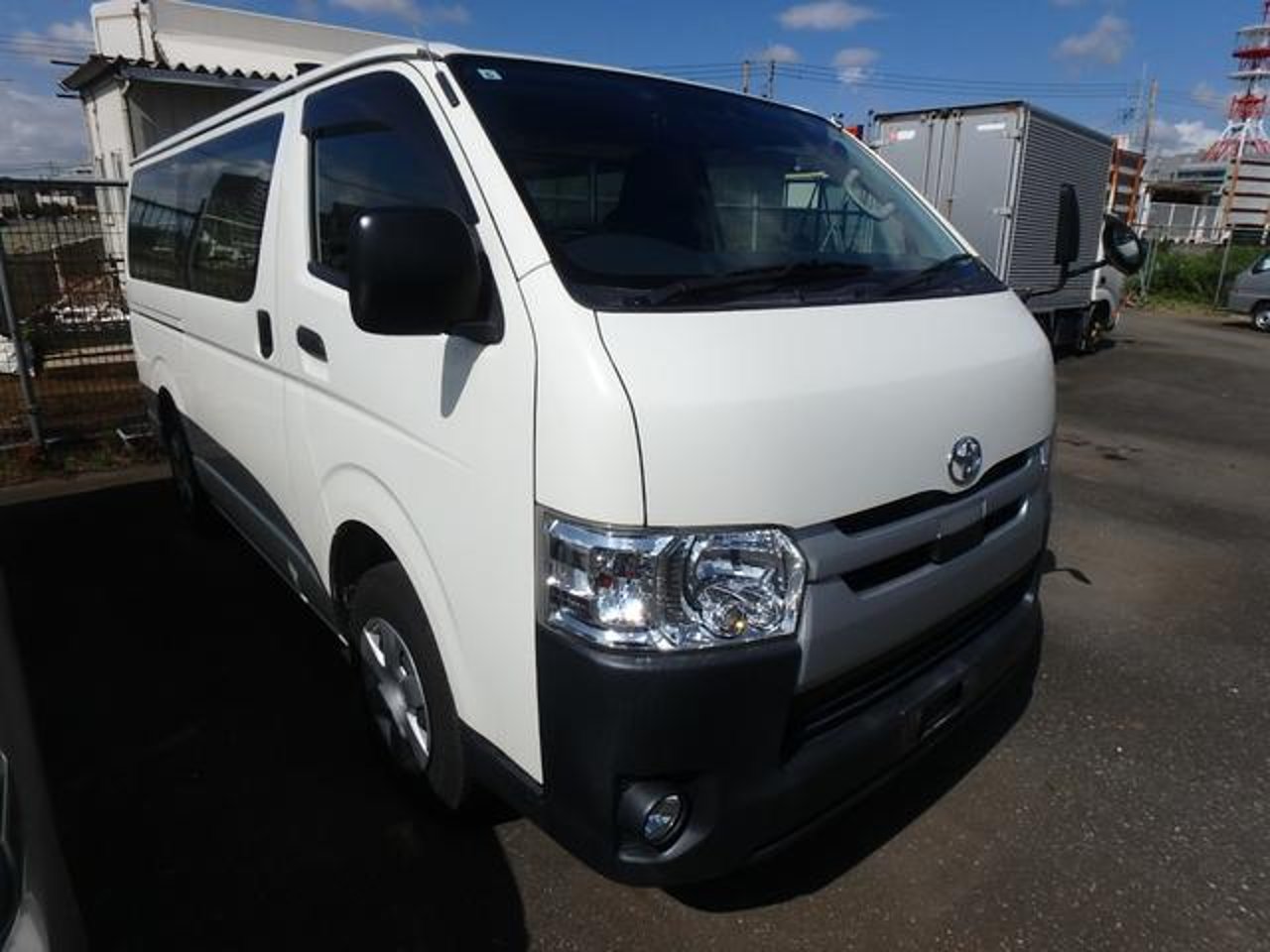 2020 Toyota Hiace, photo 1 of 1