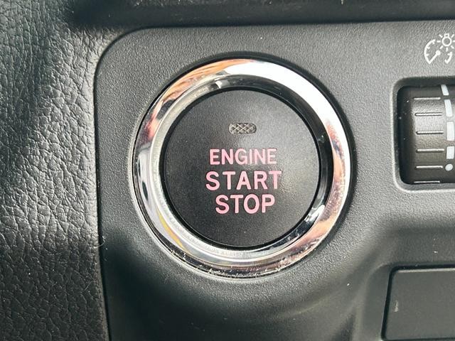 0901504A30260929W00117.jpg
