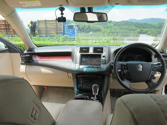 0801781A30260728W00415.jpg