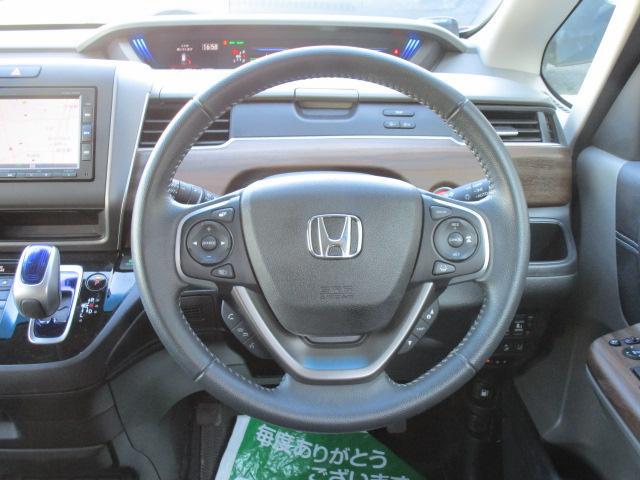 0540370A30260531W00116.jpg