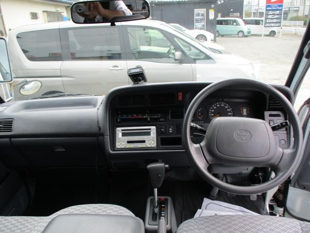 0404149A30260913W00212.jpg